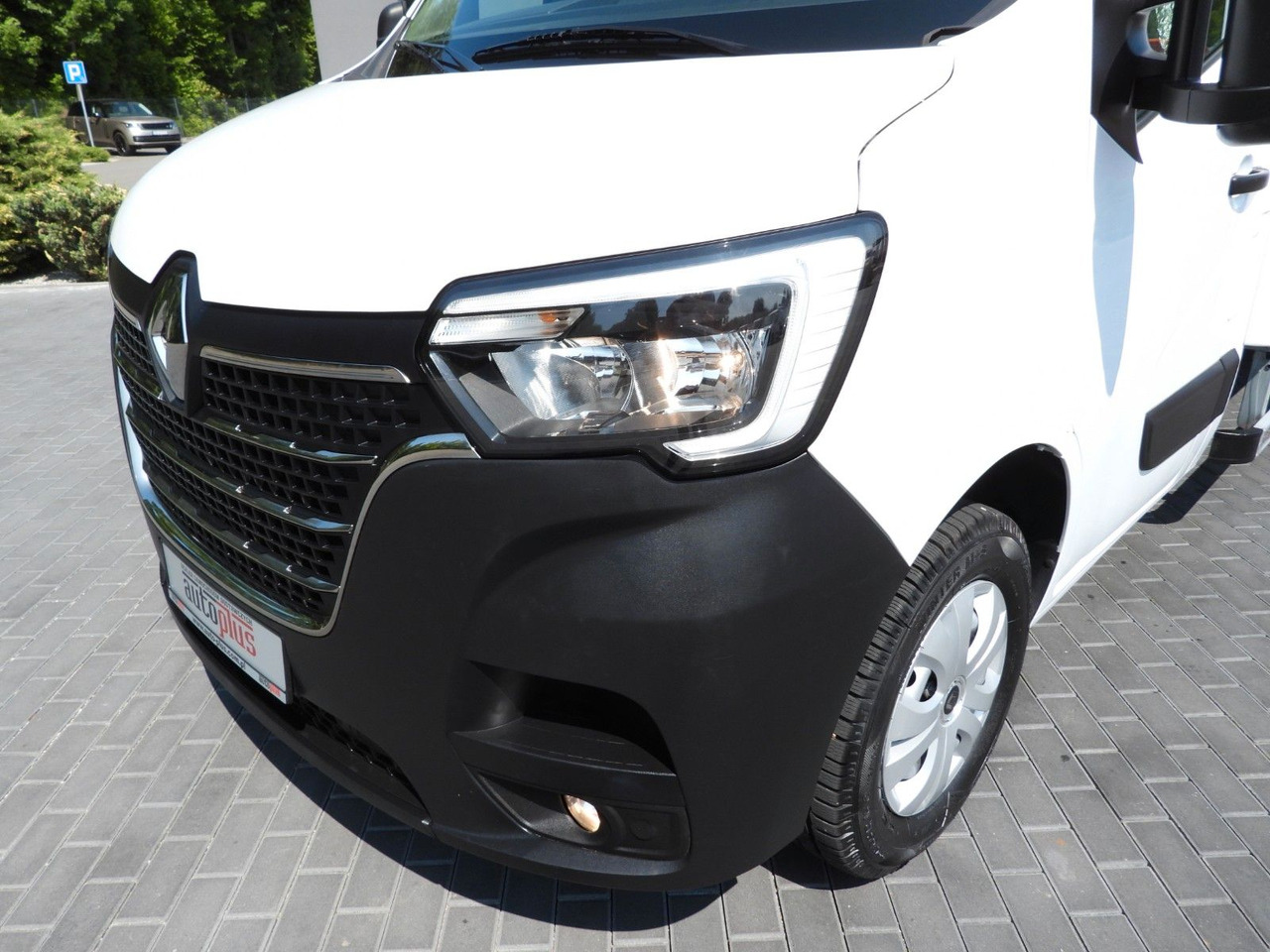 Tarbesõiduk furgoon Renault MASTER  KOFFER AUFZUG 8 PALETTEN TEMPOMAT LED: pilt 17