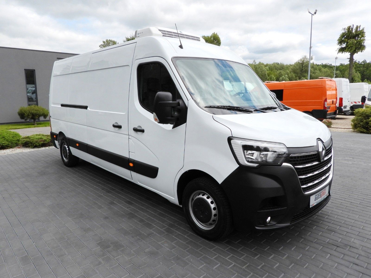 Renault MASTER KÜHLKASTENWAGEN -5*C TEMPOMAT NAVIGATION - Tarbesõiduk külmik: pilt 4 Renault MASTER KÜHLKASTENWAGEN -5*C TEMPOMAT NAVIGATION - Tarbesõiduk külmik: pilt 4