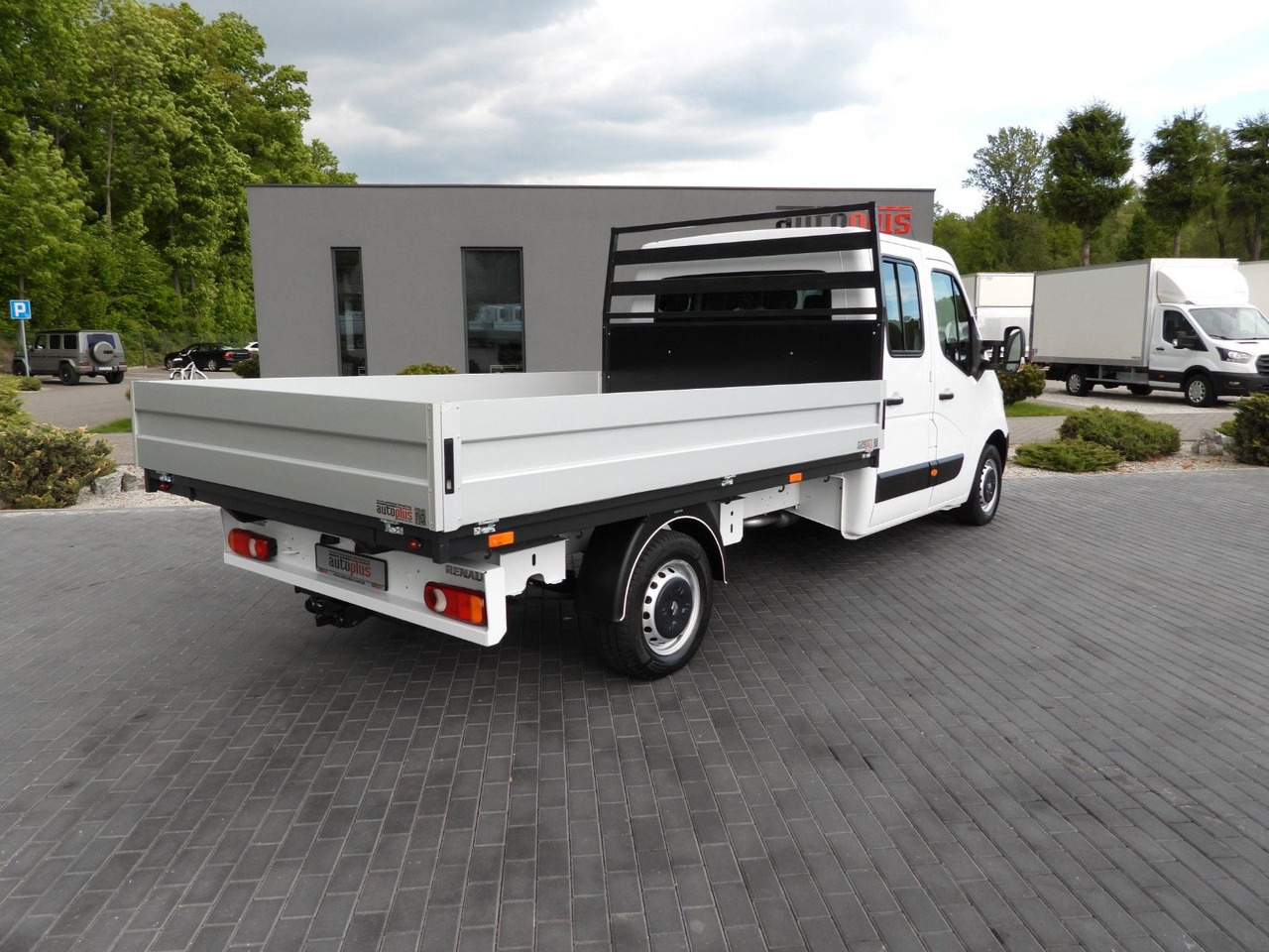 Renault MASTER PRITSCHE DOPPELKABINE DOKA 7 SITZE - Madelauto, Meeskonnaauto: pilt 3 Renault MASTER PRITSCHE DOPPELKABINE DOKA 7 SITZE - Madelauto, Meeskonnaauto: pilt 3