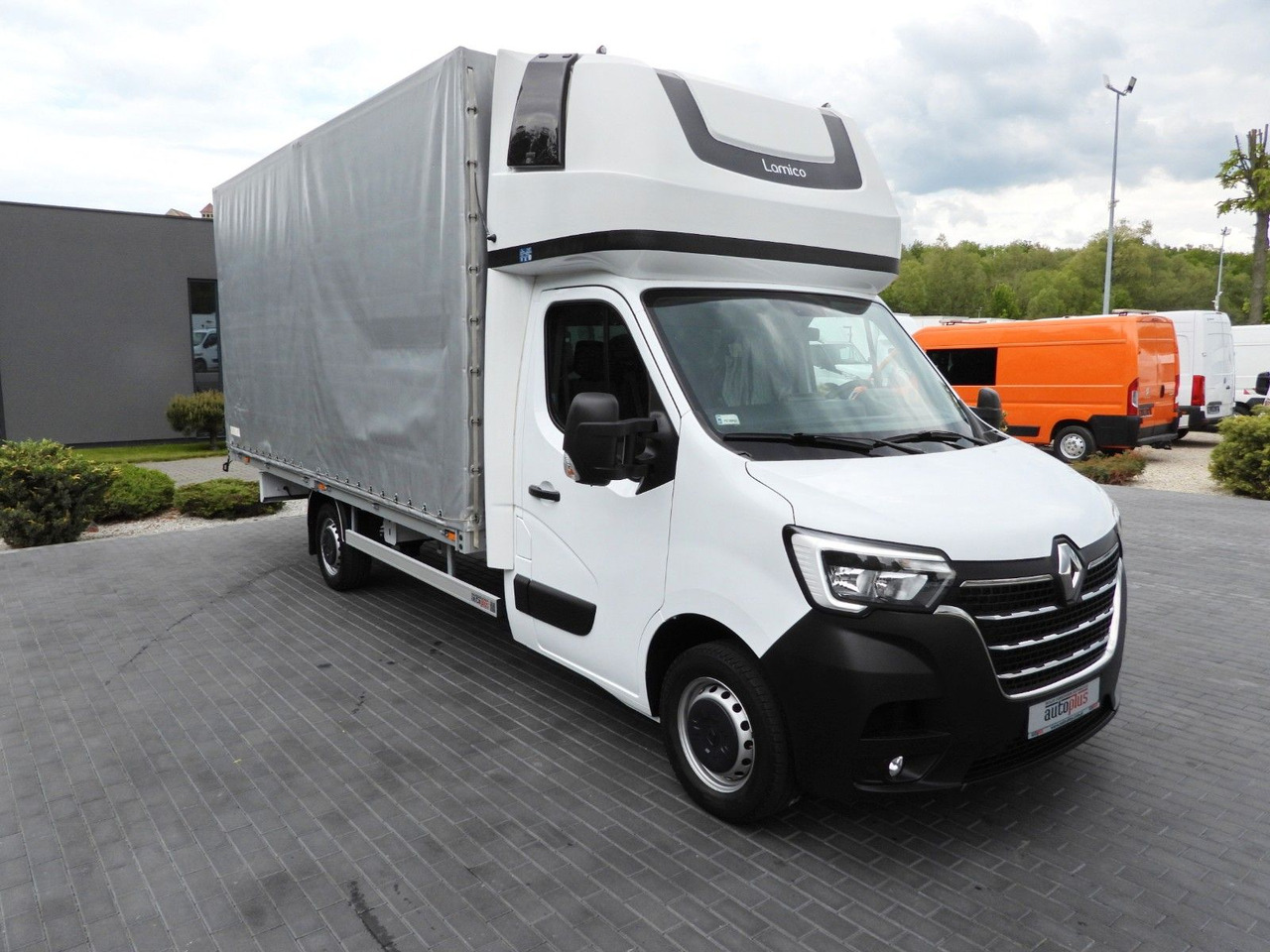 Renault MASTER PRITSCHE PLANE 10 PALETTEN TEMPOMAT A/C - Tent tarbesõiduk: pilt 4 Renault MASTER PRITSCHE PLANE 10 PALETTEN TEMPOMAT A/C - Tent tarbesõiduk: pilt 4