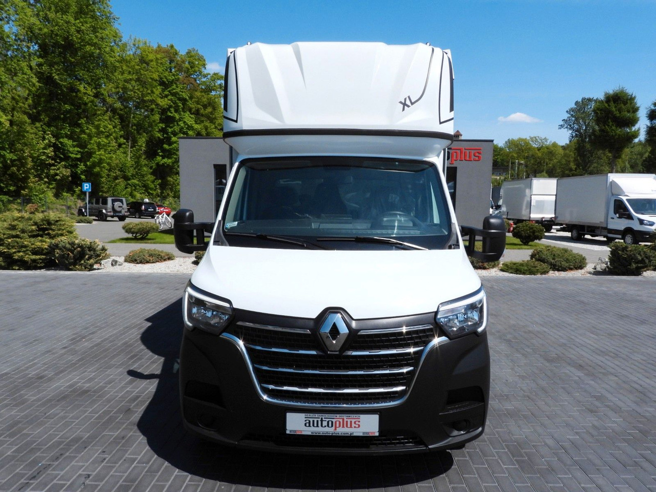 Renault MASTER PRITSCHE PLANE 10 PALETTEN WEBASTO A/C - Tent tarbesõiduk: pilt 5 Renault MASTER PRITSCHE PLANE 10 PALETTEN WEBASTO A/C - Tent tarbesõiduk: pilt 5