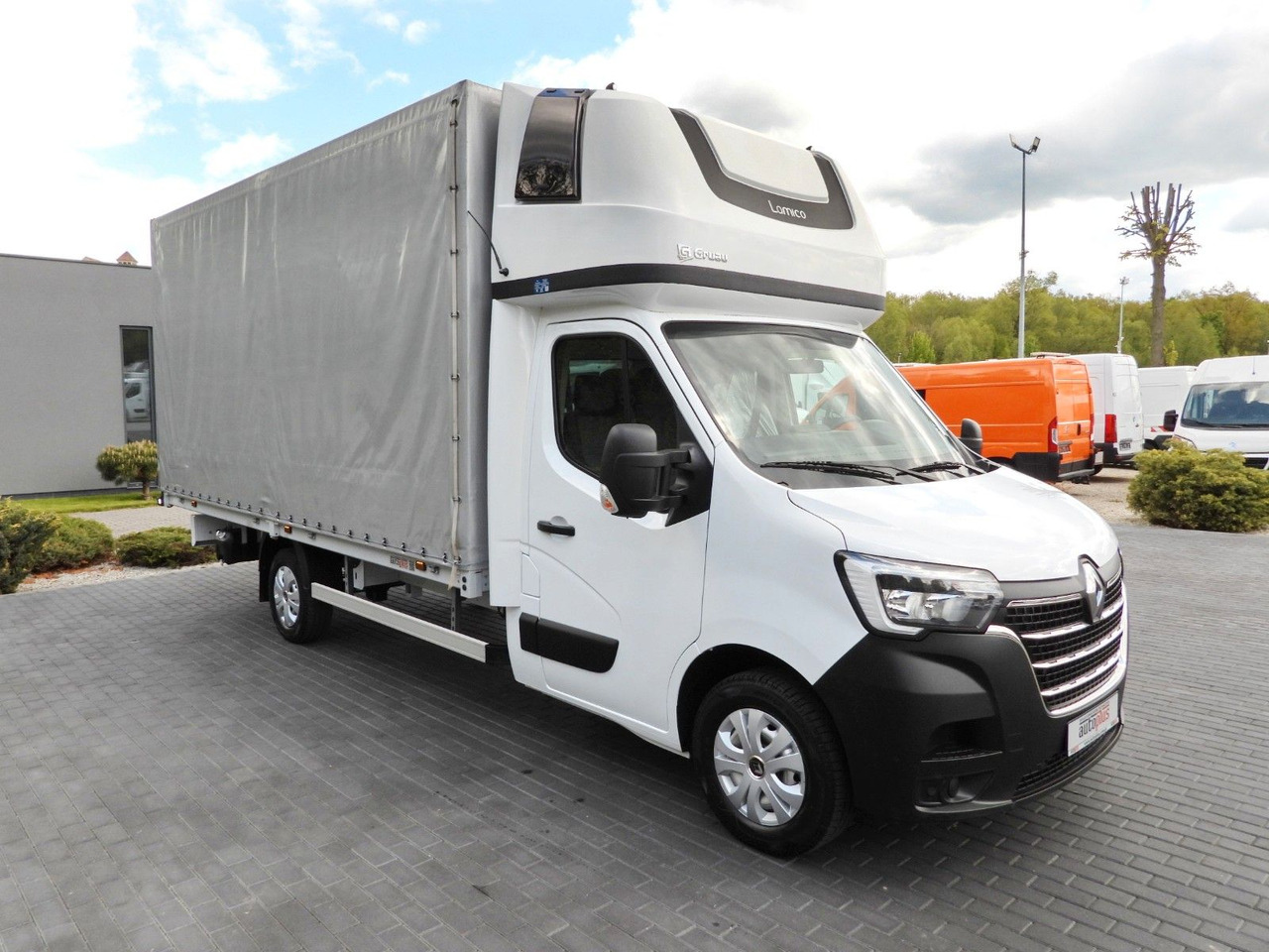 Renault MASTER PRITSCHE PLANE 10 PALETTEN WEBASTO A/C - Tent tarbesõiduk: pilt 4 Renault MASTER PRITSCHE PLANE 10 PALETTEN WEBASTO A/C - Tent tarbesõiduk: pilt 4