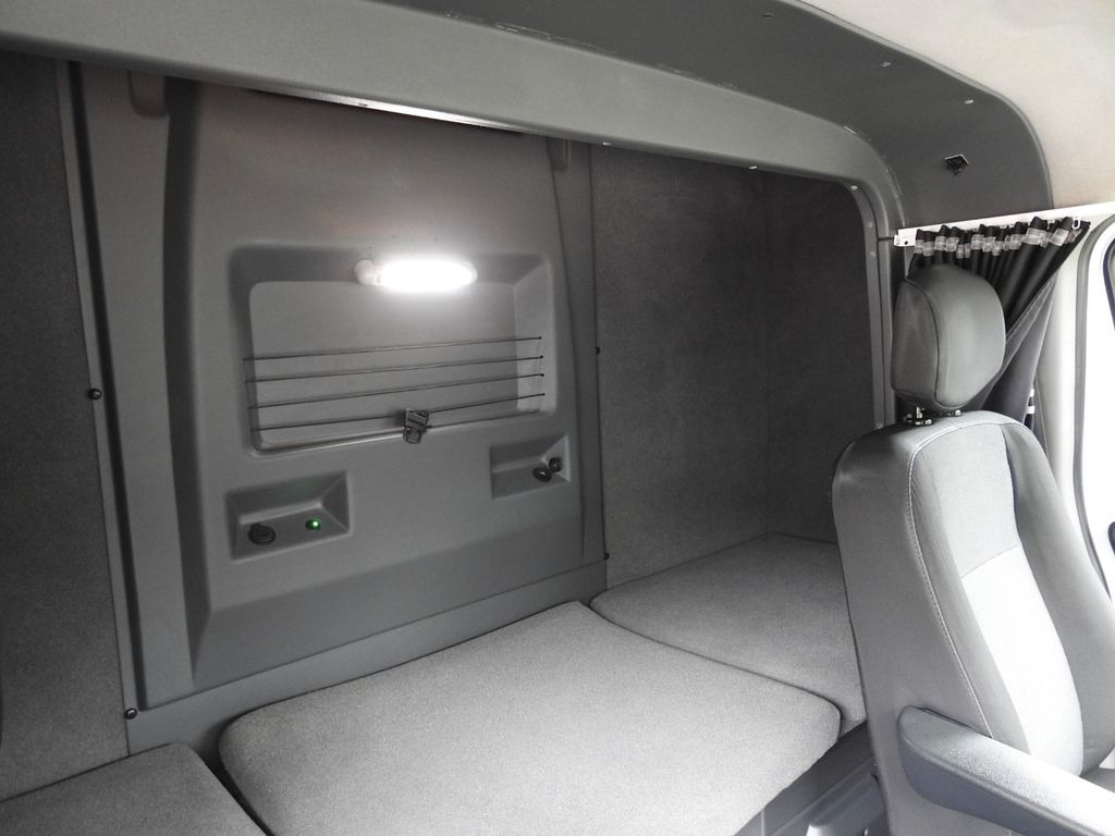 Tent tarbesõiduk, Meeskonnaauto Renault MASTER PRITSCHE PLANE 10 PALETTEN WEBASTO NAVI.: pilt 27