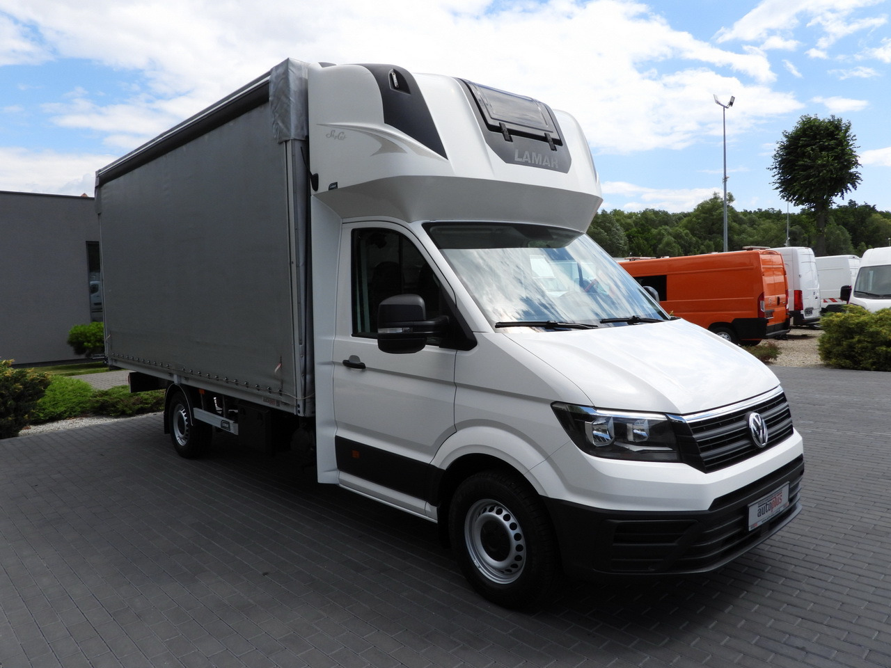 VOLKSWAGEN CRAFTER TARPAULIN 10 PALLETS WEBASTO CRUISE CONTROL AIR CONDITIONING 180HP - Tent tarbesõiduk: pilt 4 VOLKSWAGEN CRAFTER TARPAULIN 10 PALLETS WEBASTO CRUISE CONTROL AIR CONDITIONING 180HP - Tent tarbesõiduk: pilt 4