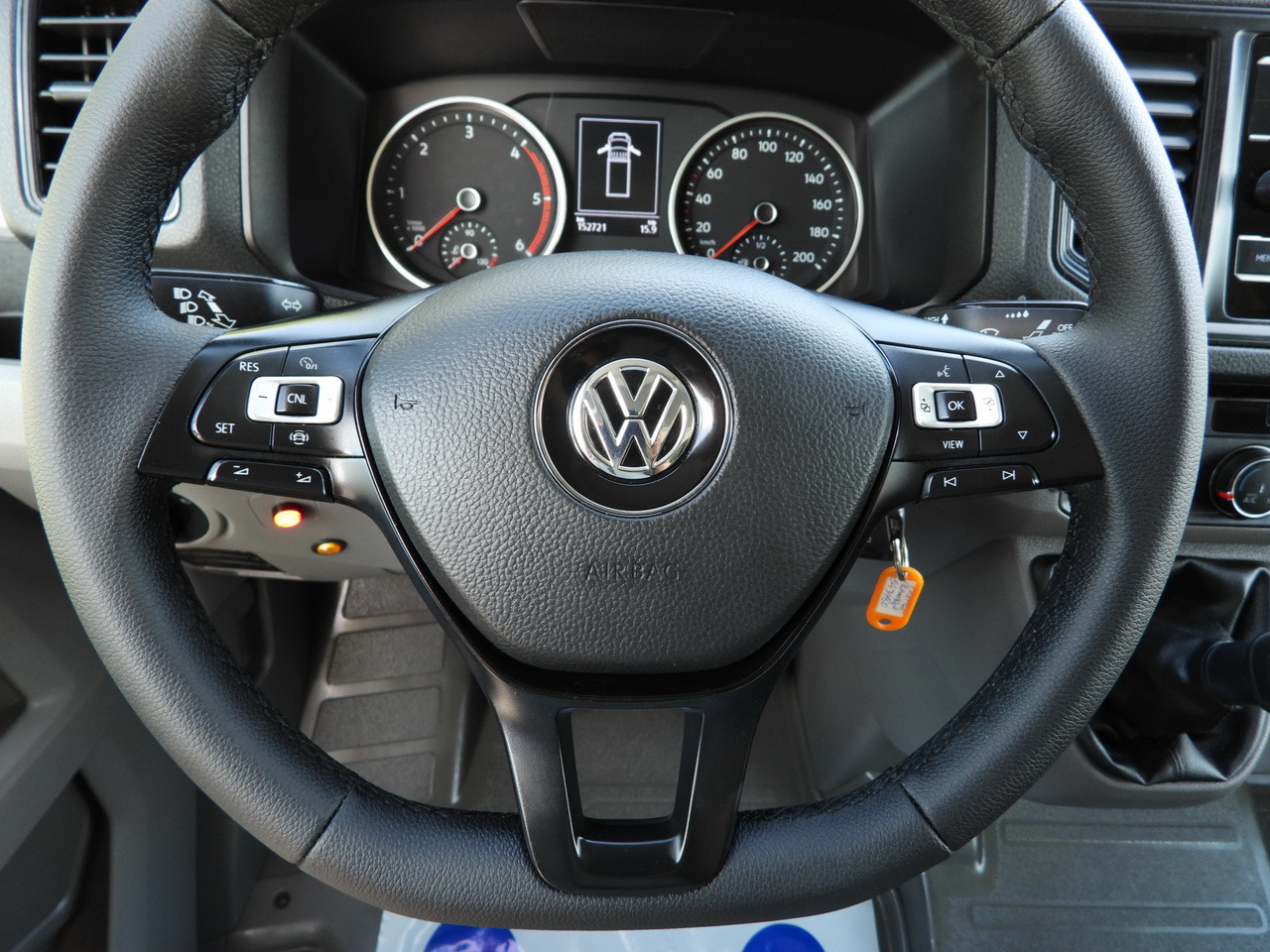 Tent tarbesõiduk VOLKSWAGEN CRAFTER TARPAULIN LIFT 8 PALLETS CRUISE CONTROL LED LIGHTS TWIN WHEELS AIR CONDITIONING 180HP: pilt 35 Tent tarbesõiduk VOLKSWAGEN CRAFTER TARPAULIN LIFT 8 PALLETS CRUISE CONTROL LED LIGHTS TWIN WHEELS AIR CONDITIONING 180HP: pilt 35