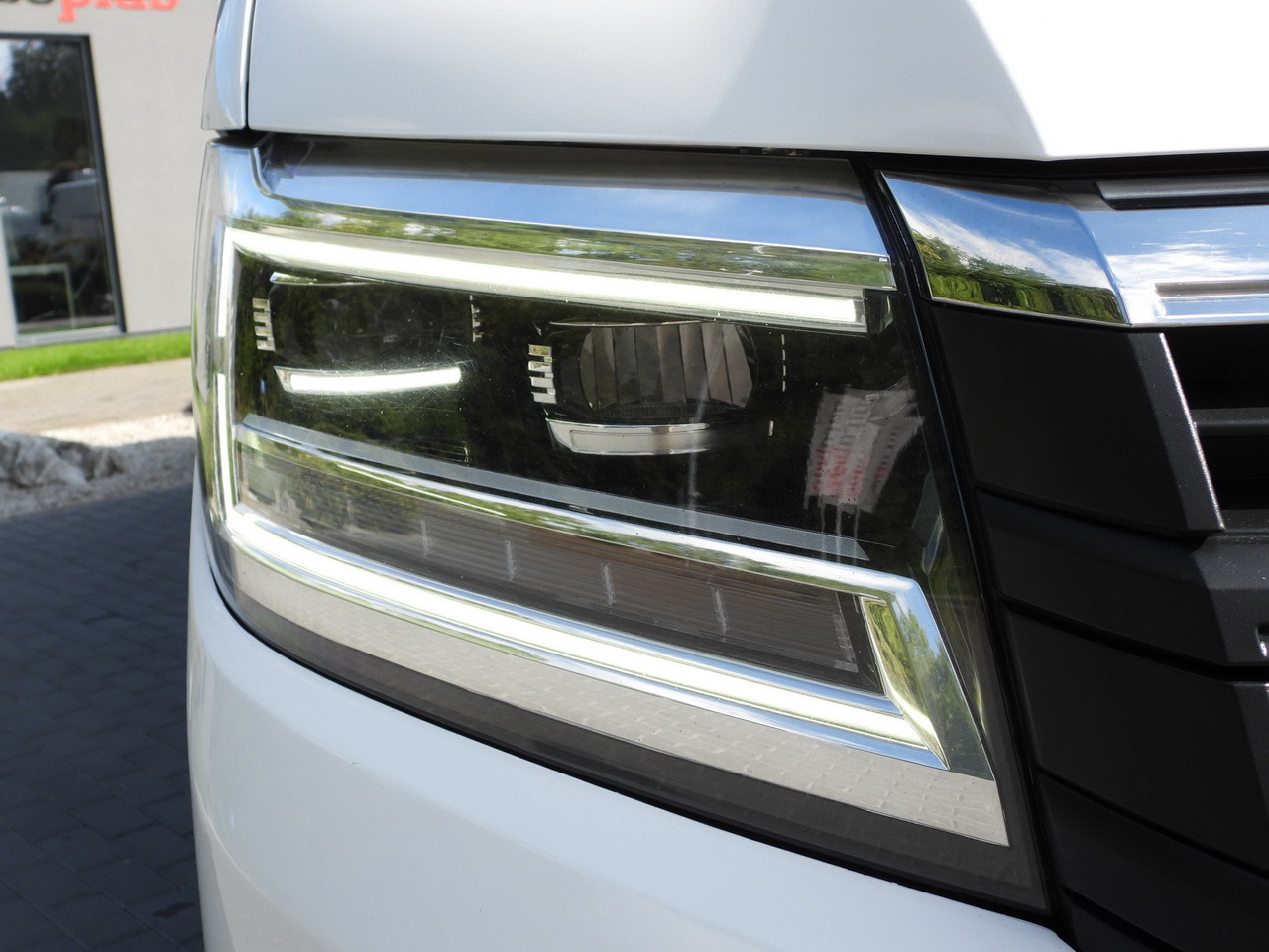 Tent tarbesõiduk VOLKSWAGEN CRAFTER TARPAULIN LIFT 8 PALLETS CRUISE CONTROL LED LIGHTS TWIN WHEELS AIR CONDITIONING 180HP: pilt 25 Tent tarbesõiduk VOLKSWAGEN CRAFTER TARPAULIN LIFT 8 PALLETS CRUISE CONTROL LED LIGHTS TWIN WHEELS AIR CONDITIONING 180HP: pilt 25