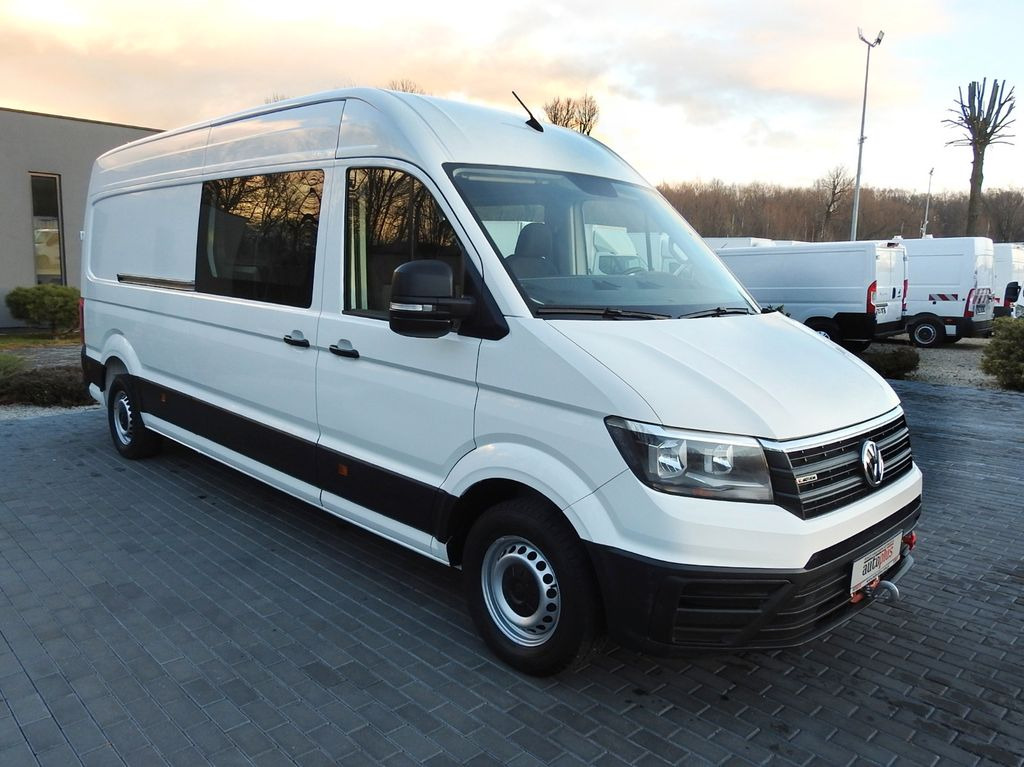 Volkswagen CRAFTER 4X4 KASTENWAGEN DOPPELKABINE 7 SITZE - Kaubik, Meeskonnaauto: pilt 4 Volkswagen CRAFTER 4X4 KASTENWAGEN DOPPELKABINE 7 SITZE - Kaubik, Meeskonnaauto: pilt 4
