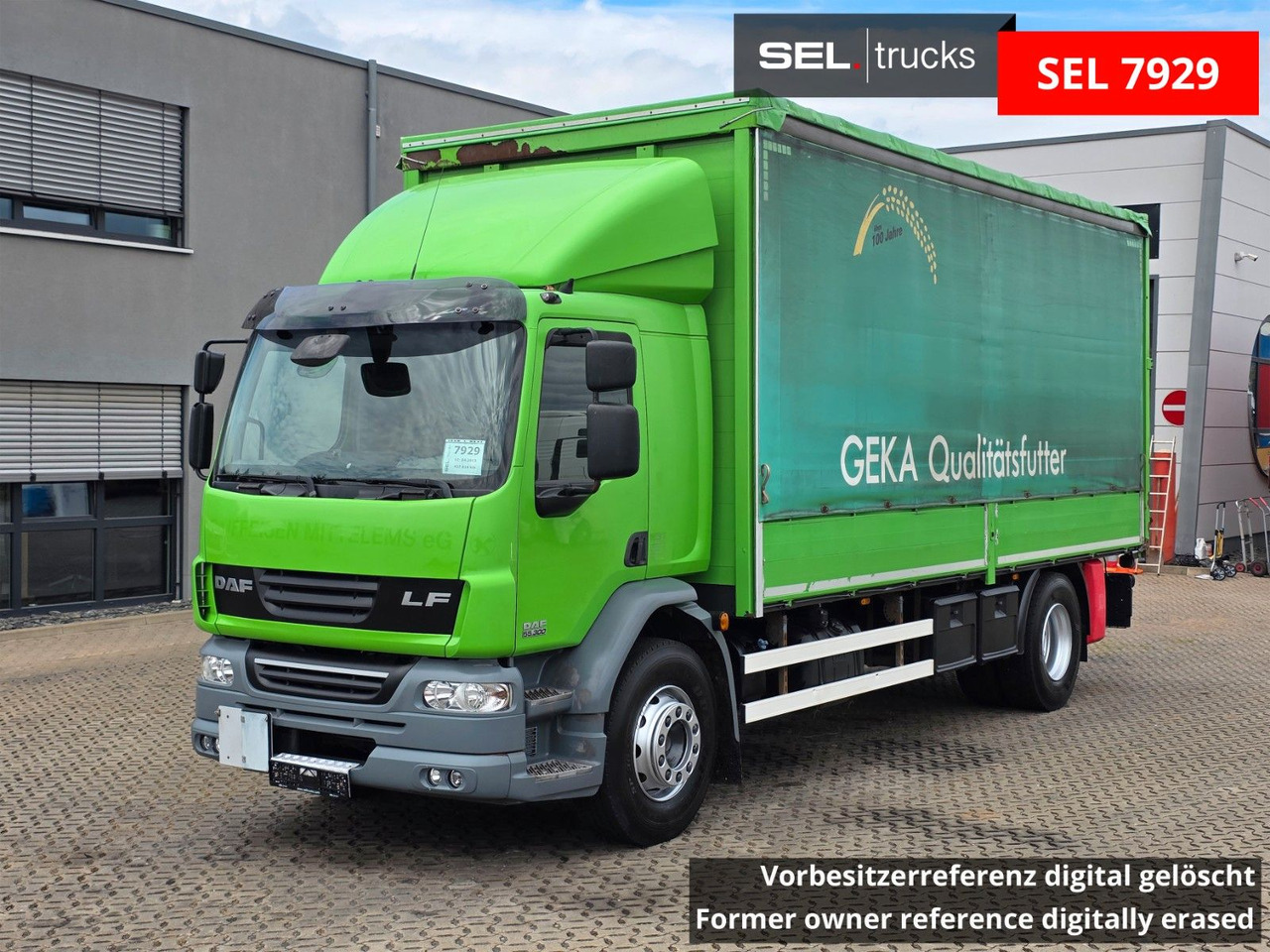 DAF FA LF 55.300 / Ladebordwand + Kofferseite - Tent veoauto: pilt 1 DAF FA LF 55.300 / Ladebordwand + Kofferseite - Tent veoauto: pilt 1
