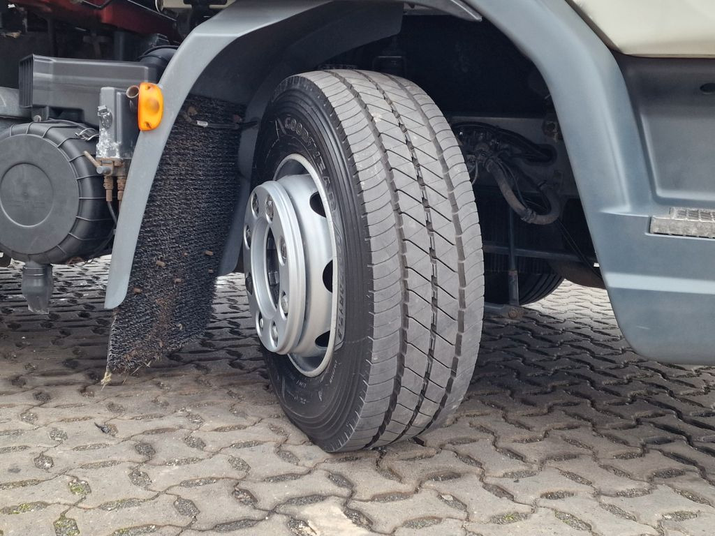 Kraanaga veoauto, Madelveok/ Platvormveok DAF LF 250FA / Palfinger PK8501A: pilt 28