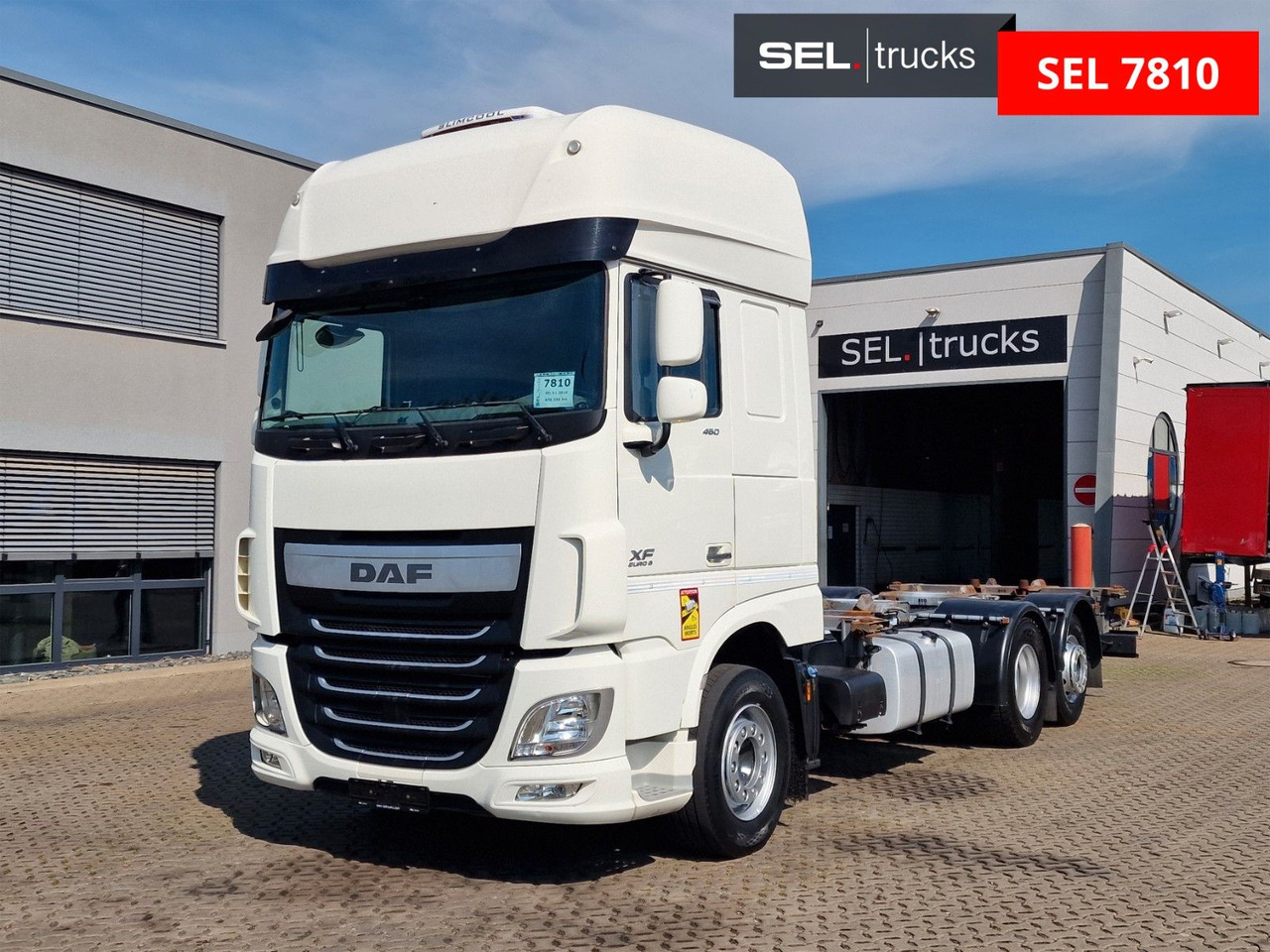 DAF XF 460 FAN / Intarder / Lenkachse / Standklima - Konteinerveduk/ Tõstukiga veoauto: pilt 1 DAF XF 460 FAN / Intarder / Lenkachse / Standklima - Konteinerveduk/ Tõstukiga veoauto: pilt 1