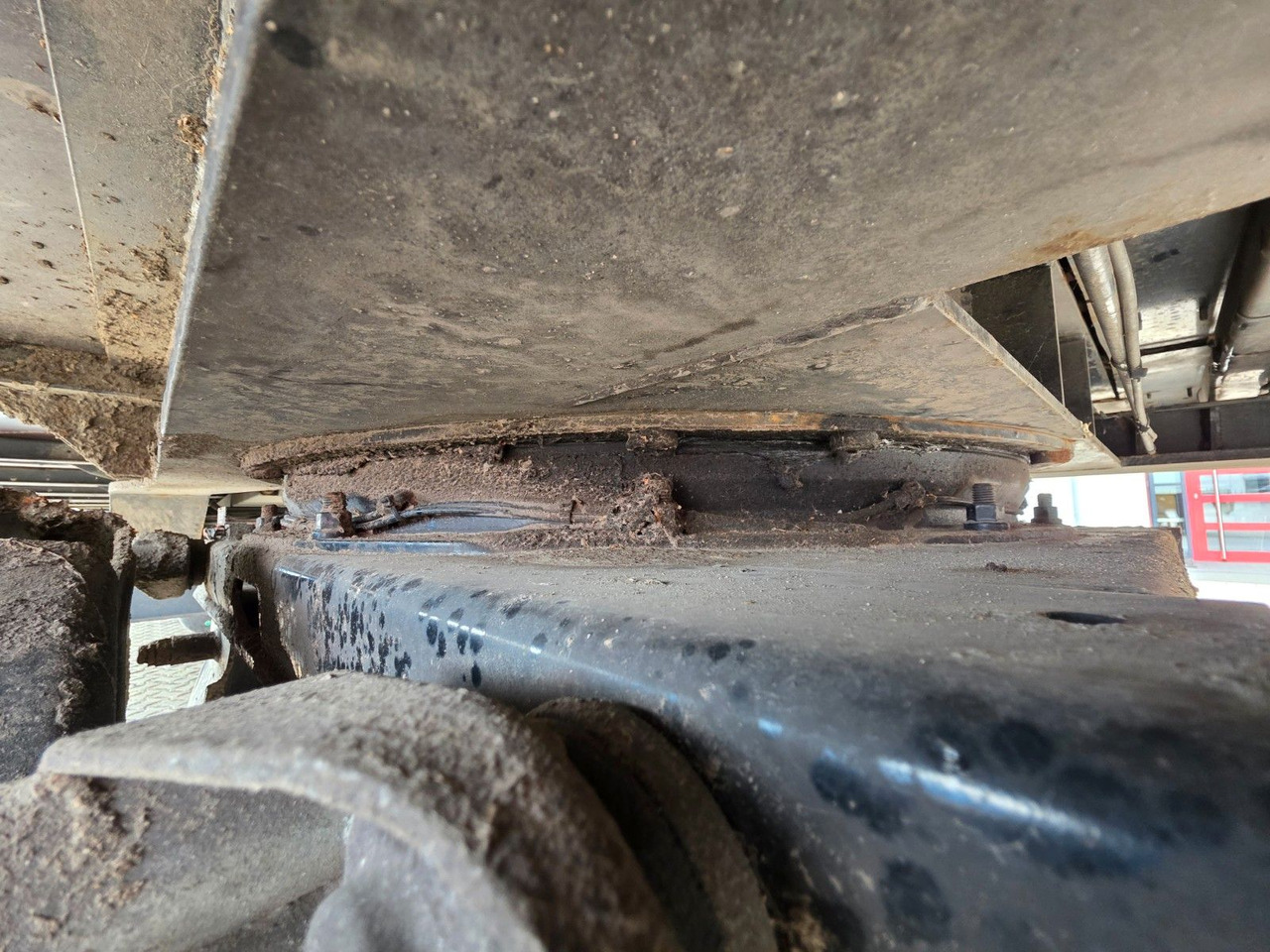 Furgoonpoolhaagis Krone SE / Rolltor TRIDEC / Zwangslenkung: pilt 21