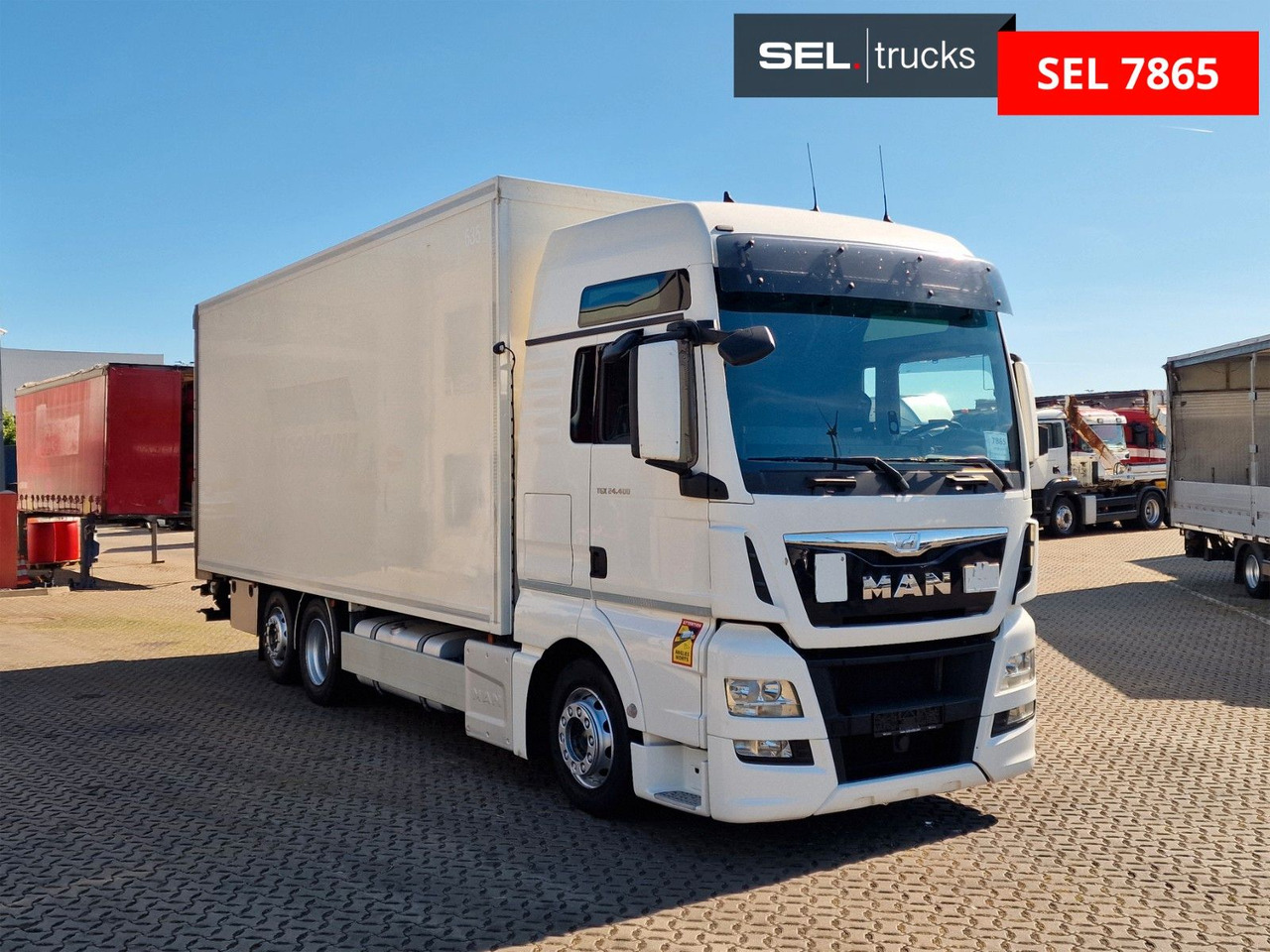 MAN TGX 24.400 6X2-2 LL-U / Intarder / Ldbw / Konvek - Kasti veoauto: pilt 4 MAN TGX 24.400 6X2-2 LL-U / Intarder / Ldbw / Konvek - Kasti veoauto: pilt 4