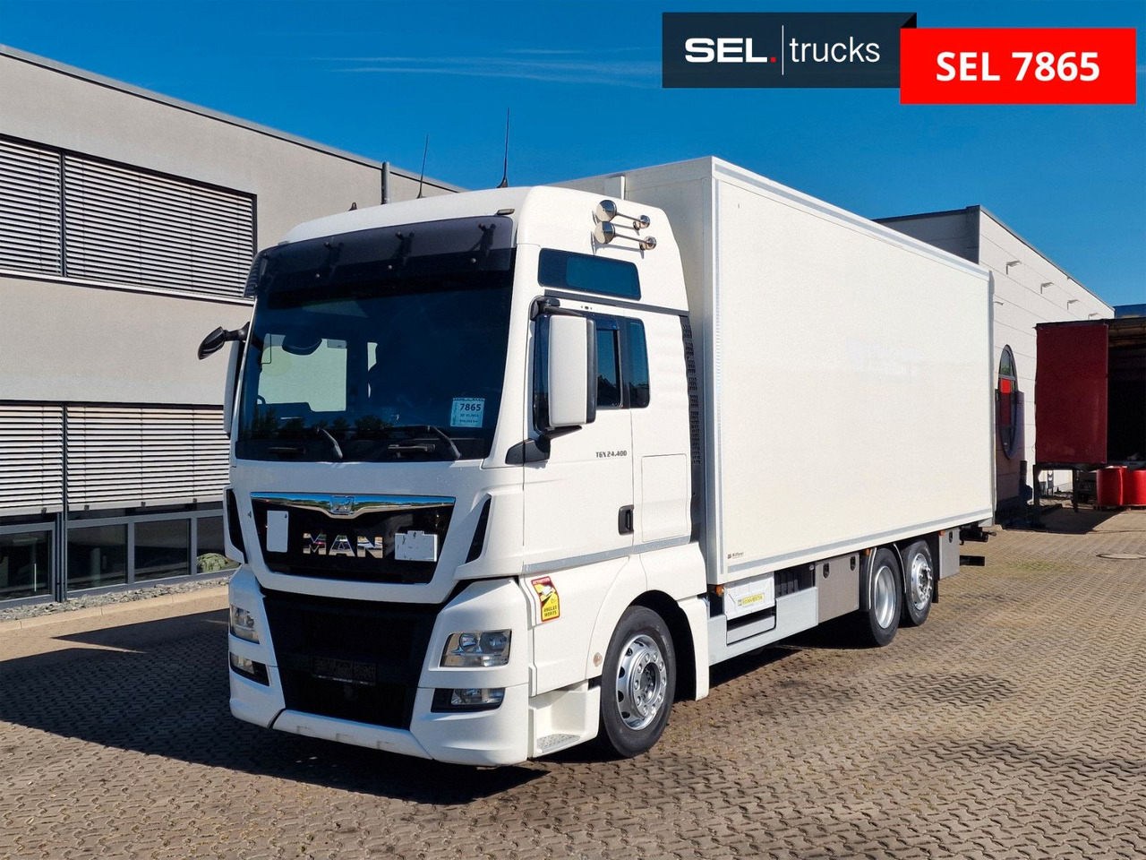 MAN TGX 24.400 6X2-2 LL-U / Intarder / Ldbw / Konvek - Kasti veoauto: pilt 2 MAN TGX 24.400 6X2-2 LL-U / Intarder / Ldbw / Konvek - Kasti veoauto: pilt 2