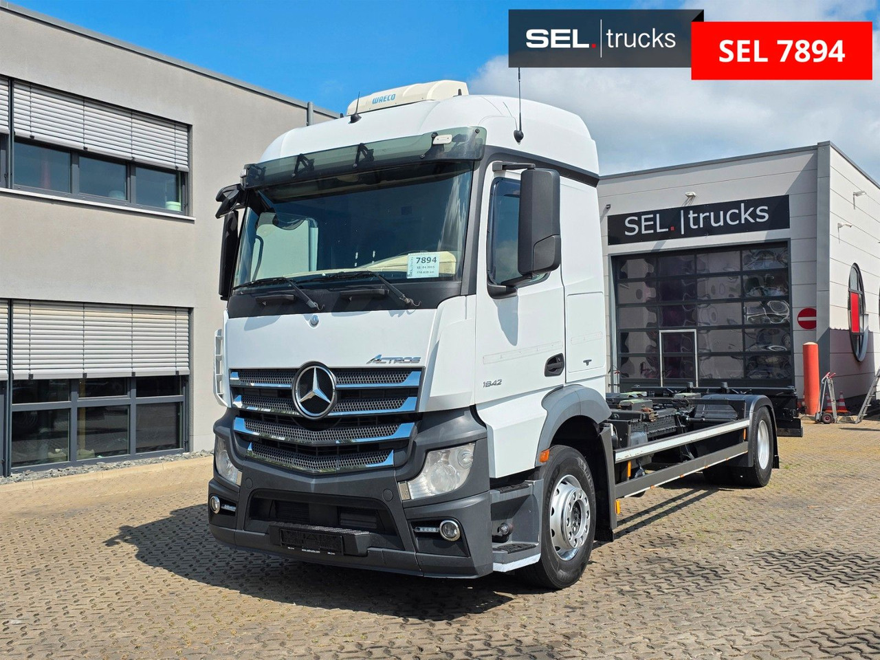 Mercedes-Benz Actros 1842 / Standklimaanlage - Konteinerveduk/ Tõstukiga veoauto: pilt 1 Mercedes-Benz Actros 1842 / Standklimaanlage - Konteinerveduk/ Tõstukiga veoauto: pilt 1