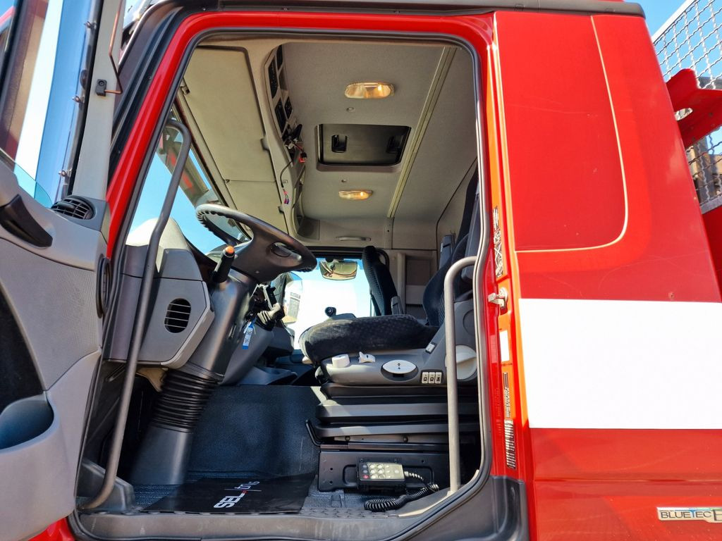 Kraanaga veoauto, Madelveok/ Platvormveok Mercedes-Benz Actros 2546 / HIAB 166K / ADC 4,1t / Lenkachse: pilt 14