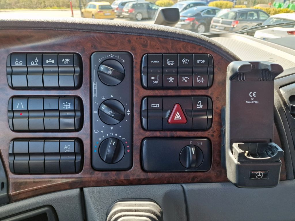 Kraanaga veoauto, Madelveok/ Platvormveok Mercedes-Benz Actros 2546 / HIAB 166K / ADC 4,1t / Lenkachse: pilt 23