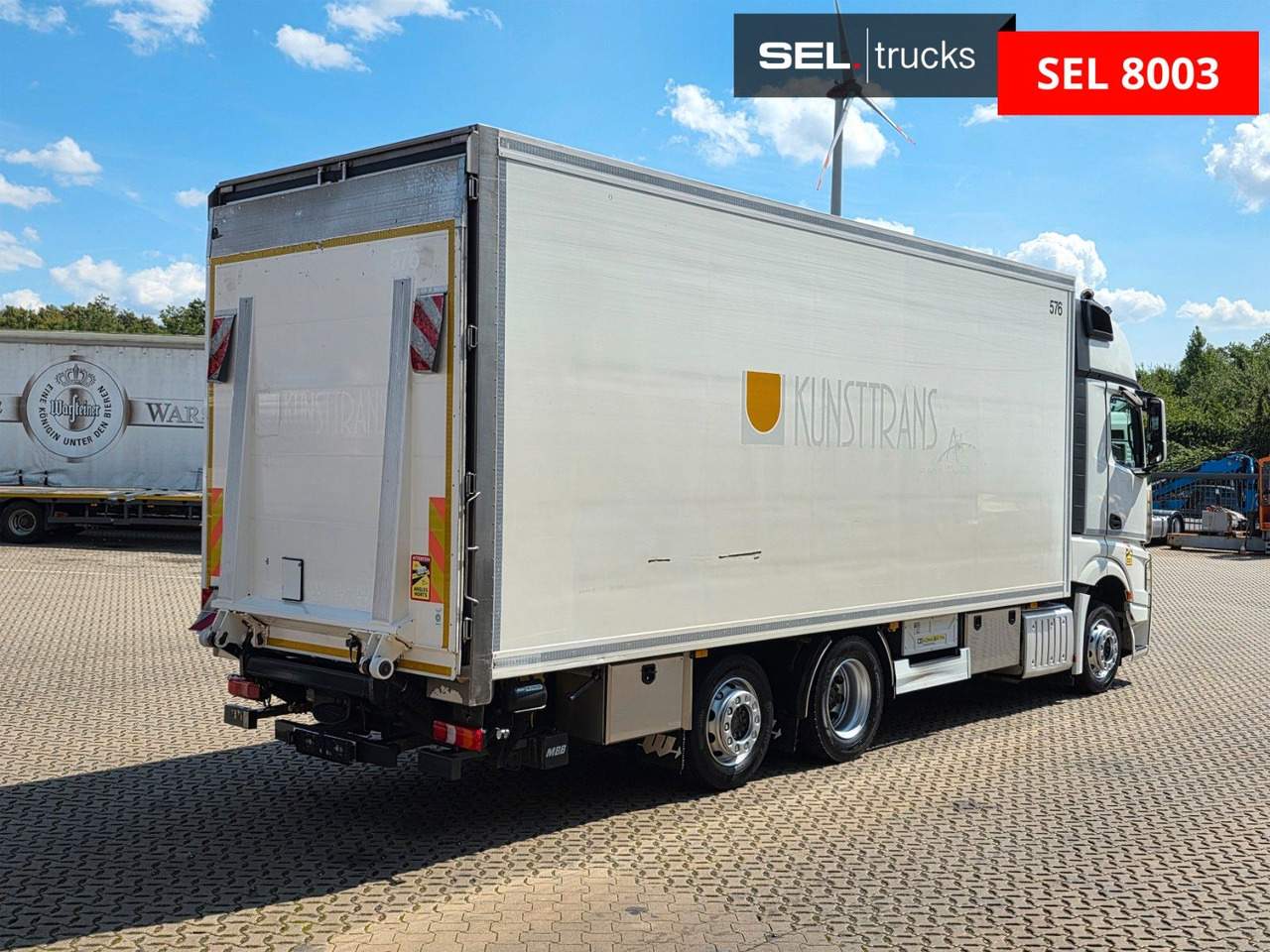 Mercedes-Benz Actros 2551 /Retarder/Ldbw/Konvekta/Lenkachse - Kasti veoauto: pilt 5 Mercedes-Benz Actros 2551 /Retarder/Ldbw/Konvekta/Lenkachse - Kasti veoauto: pilt 5