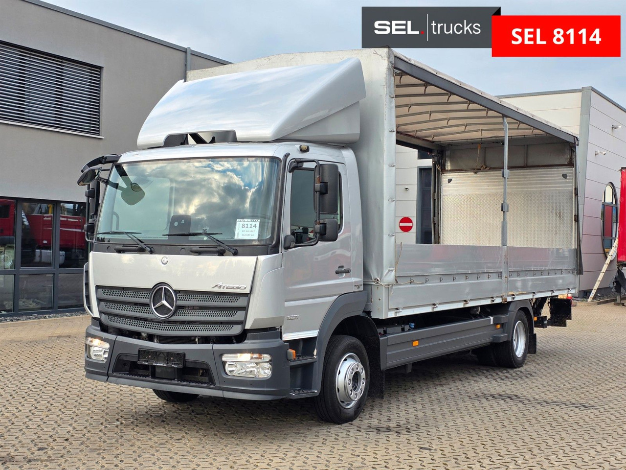 Mercedes-Benz Atego 1221 / Ladebordwand - Tent veoauto: pilt 1 Mercedes-Benz Atego 1221 / Ladebordwand - Tent veoauto: pilt 1