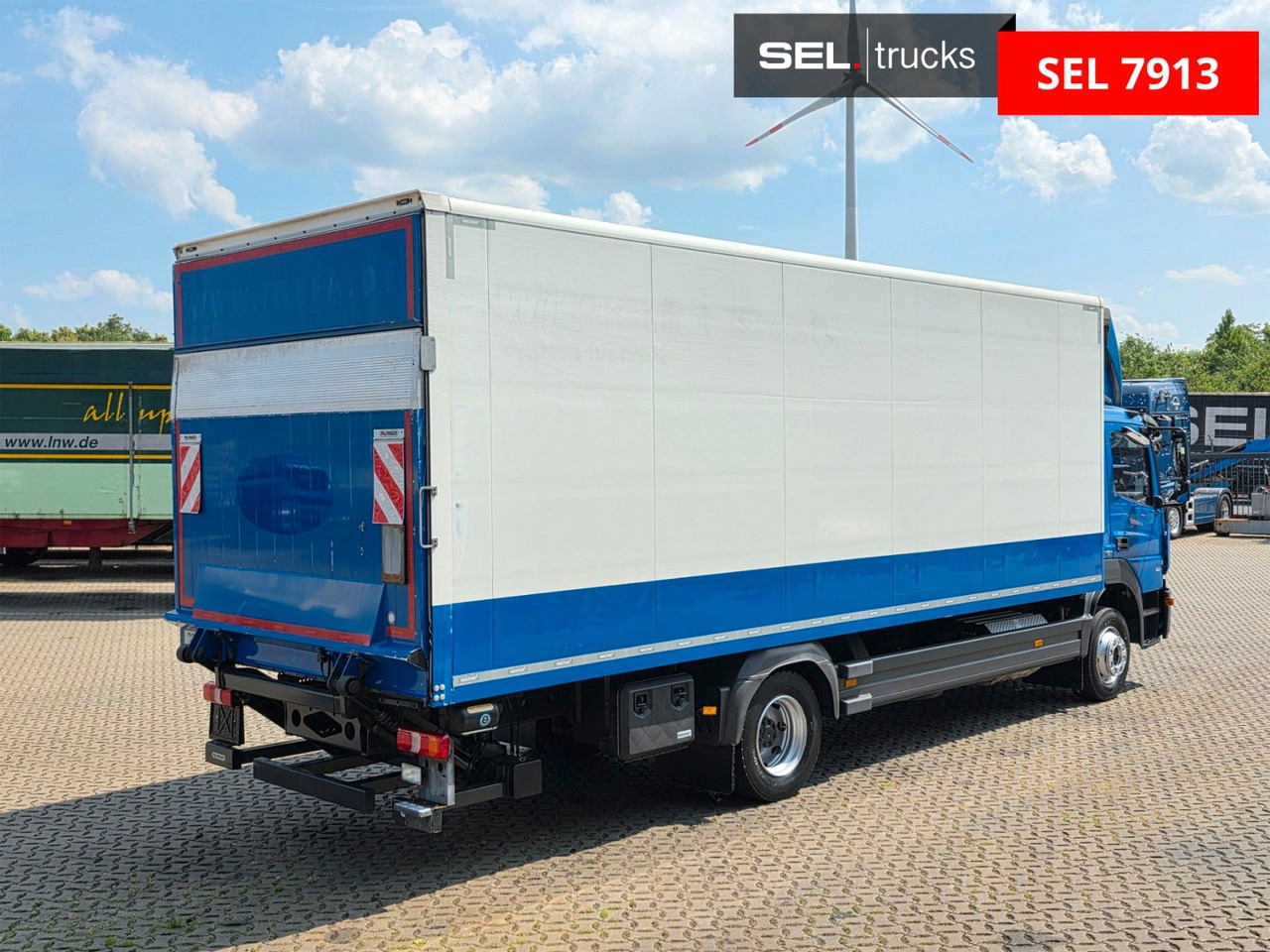 Mercedes-Benz Atego 1221 / Ladebordwand - Kasti veoauto: pilt 5 Mercedes-Benz Atego 1221 / Ladebordwand - Kasti veoauto: pilt 5