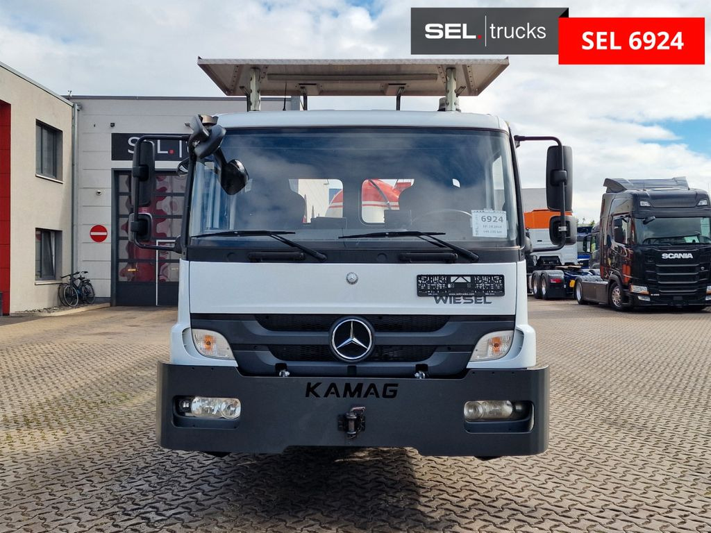 Mercedes-Benz KAMAG WBH 25 / Wiesel Umsetzer Sattelplatte - Konteinerveduk/ Tõstukiga veoauto: pilt 2 Mercedes-Benz KAMAG WBH 25 / Wiesel Umsetzer Sattelplatte - Konteinerveduk/ Tõstukiga veoauto: pilt 2