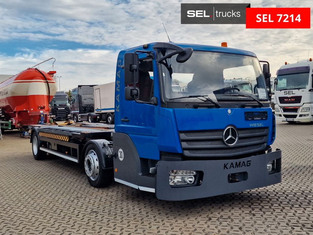 Mercedes-Benz KAMAG WBH25 - Konteinerveduk/ Tõstukiga veoauto: pilt 3 Mercedes-Benz KAMAG WBH25 - Konteinerveduk/ Tõstukiga veoauto: pilt 3