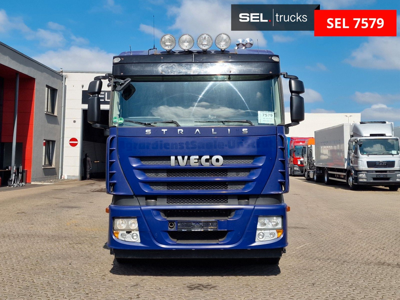 Iveco Stralis 420 / Nebenabtrieb / Kipphydraulik / LOF - Sadulveok: pilt 2 Iveco Stralis 420 / Nebenabtrieb / Kipphydraulik / LOF - Sadulveok: pilt 2