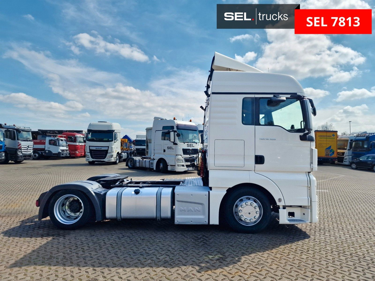 MAN TGX 18.400 4X2 LLS-U / ZF Intarder LOW KM !! - Sadulveok: pilt 4 MAN TGX 18.400 4X2 LLS-U / ZF Intarder LOW KM !! - Sadulveok: pilt 4