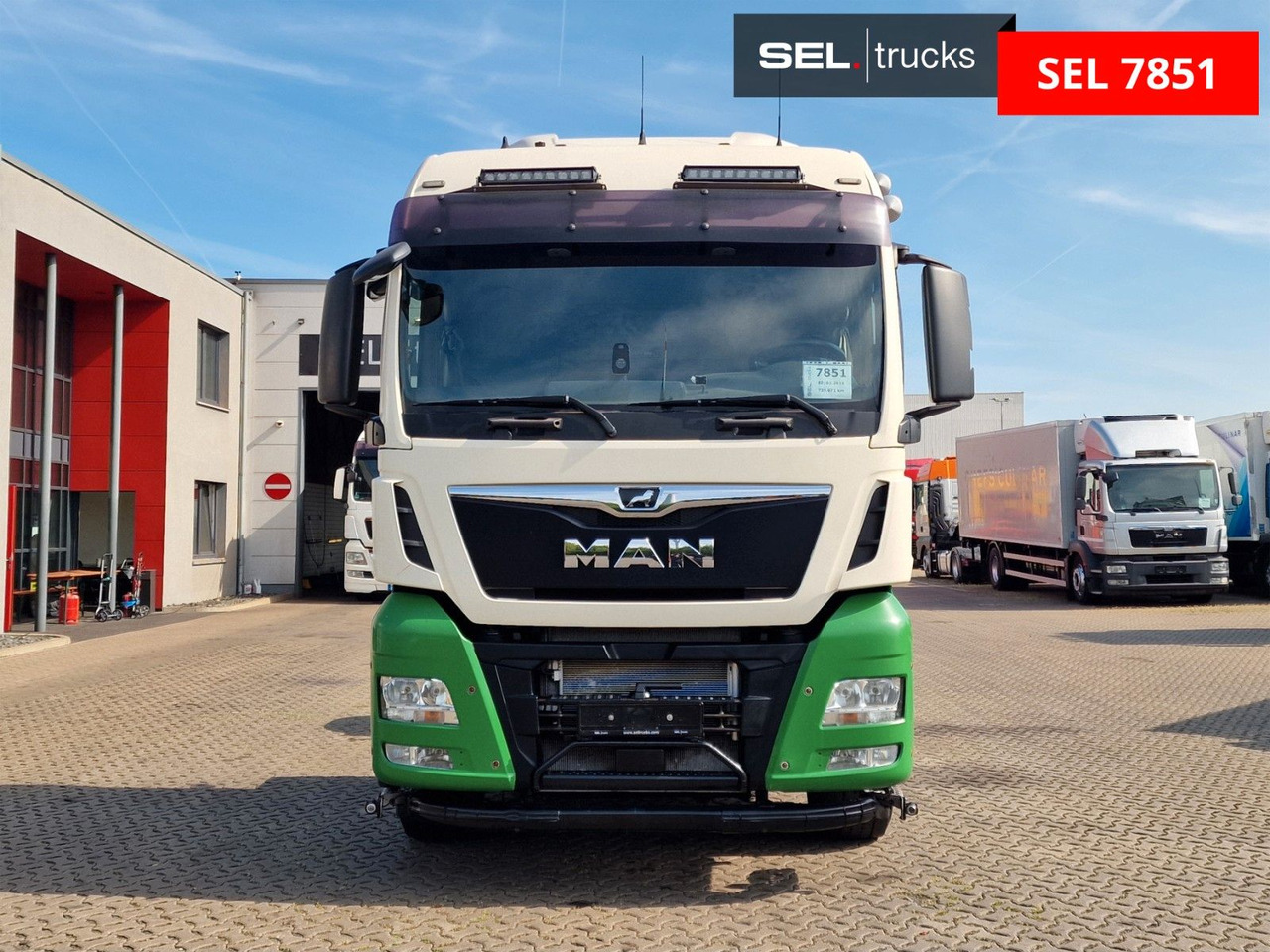 MAN TGX 18.460 4X2 BLS / Retarder / PTO / Standklima - Sadulveok: pilt 2 MAN TGX 18.460 4X2 BLS / Retarder / PTO / Standklima - Sadulveok: pilt 2