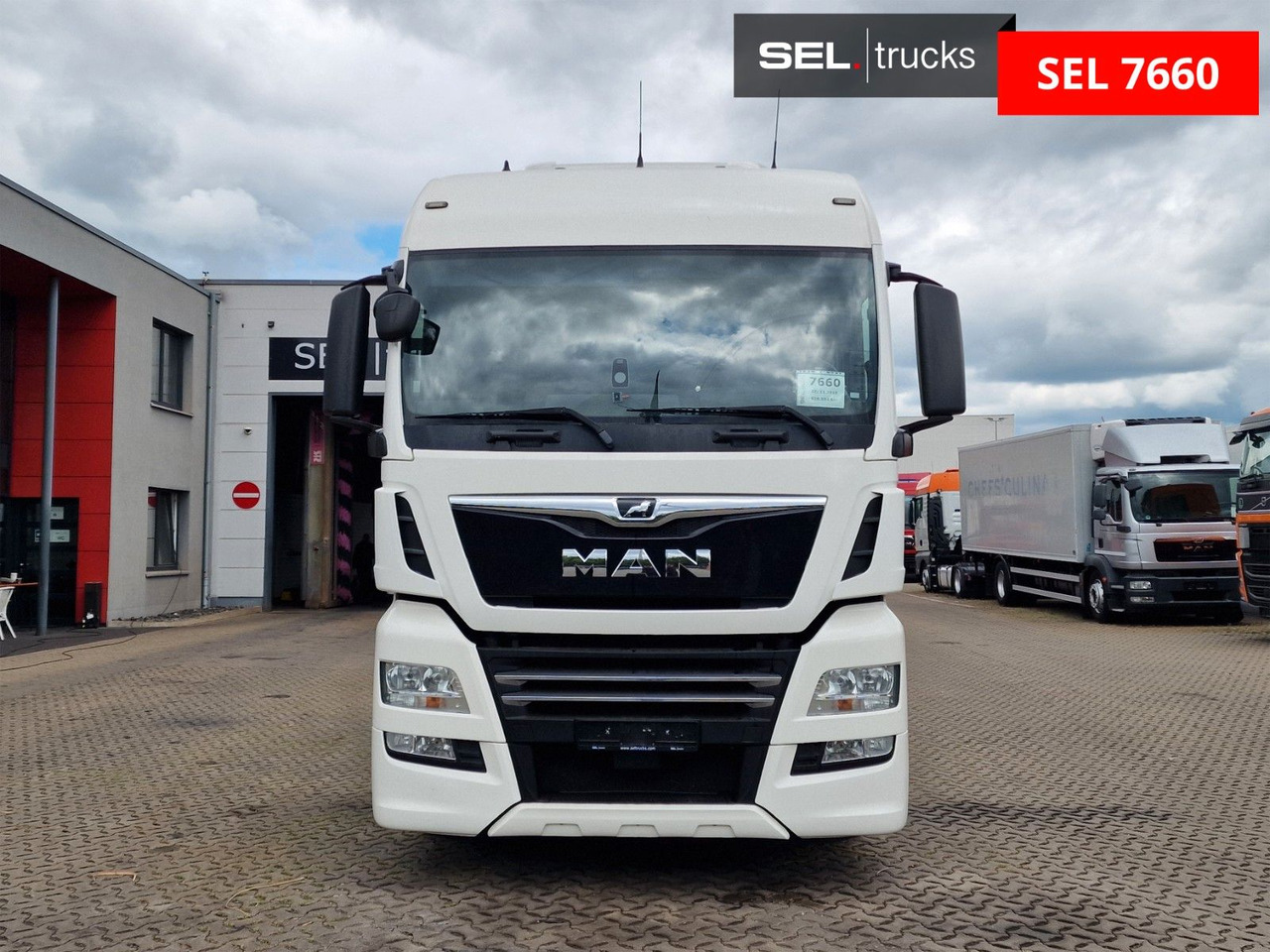 MAN TGX 18.460 4X2 LLS-U / Retarder / 2 Tanks - Sadulveok: pilt 2 MAN TGX 18.460 4X2 LLS-U / Retarder / 2 Tanks - Sadulveok: pilt 2