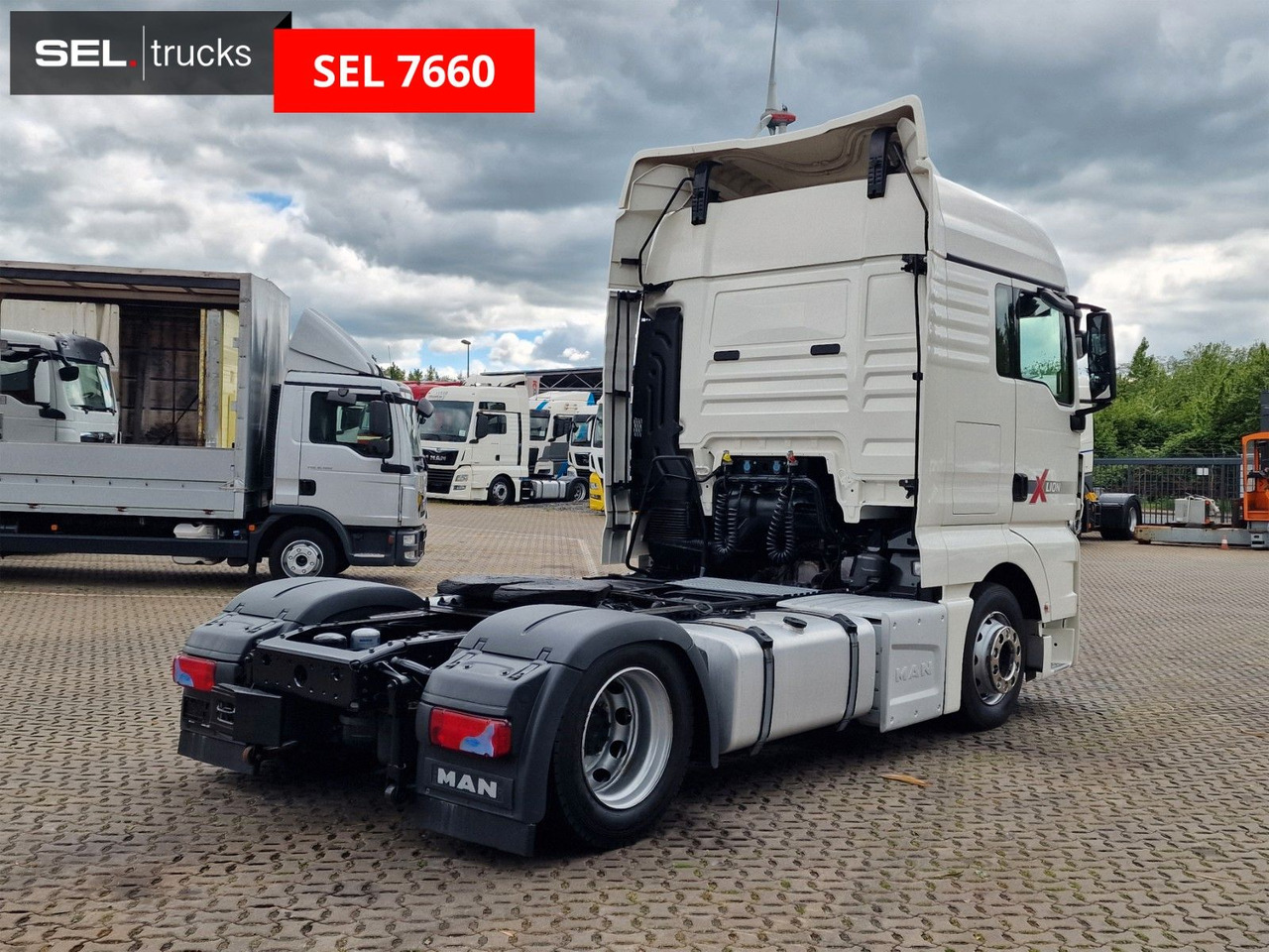 MAN TGX 18.460 4X2 LLS-U / Retarder / 2 Tanks - Sadulveok: pilt 5 MAN TGX 18.460 4X2 LLS-U / Retarder / 2 Tanks - Sadulveok: pilt 5