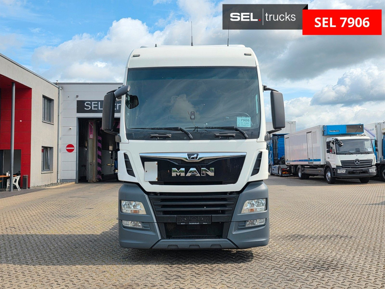 MAN TGX 18.460 4X2 LLS-U / Retarder - Sadulveok: pilt 2 MAN TGX 18.460 4X2 LLS-U / Retarder - Sadulveok: pilt 2
