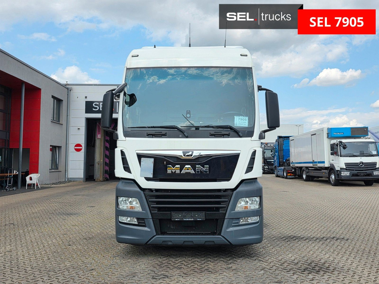 MAN TGX 18.460 4X2 LLS-U / Retarder - Sadulveok: pilt 2 MAN TGX 18.460 4X2 LLS-U / Retarder - Sadulveok: pilt 2