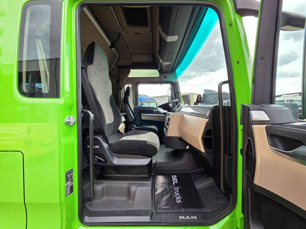 Sadulveok MAN TGX 18.460 4x2 LLS-U / Retarder / ADR AT: pilt 18