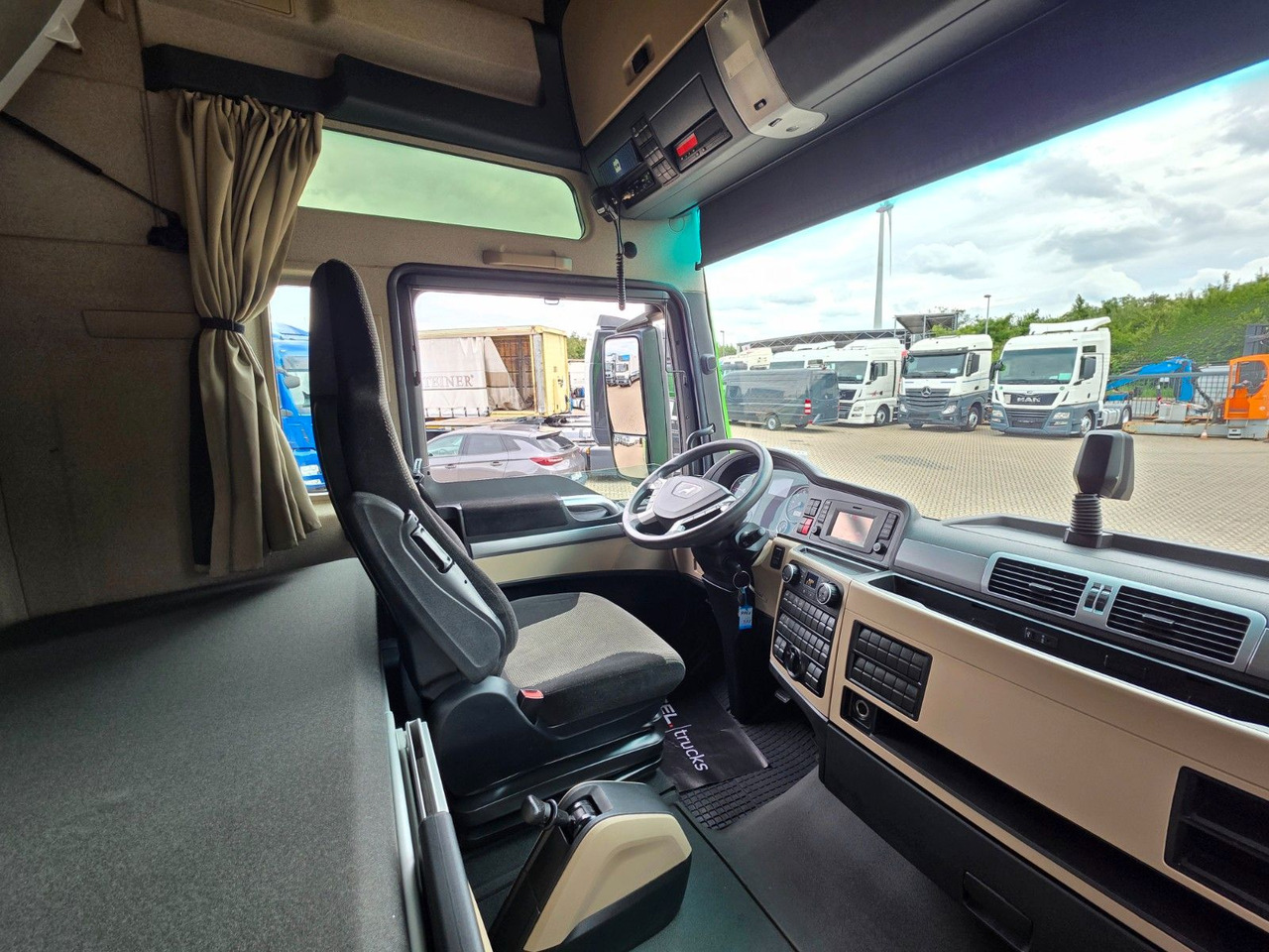 Sadulveok MAN TGX 18.460 4x2 LLS-U / Retarder / ADR AT: pilt 23
