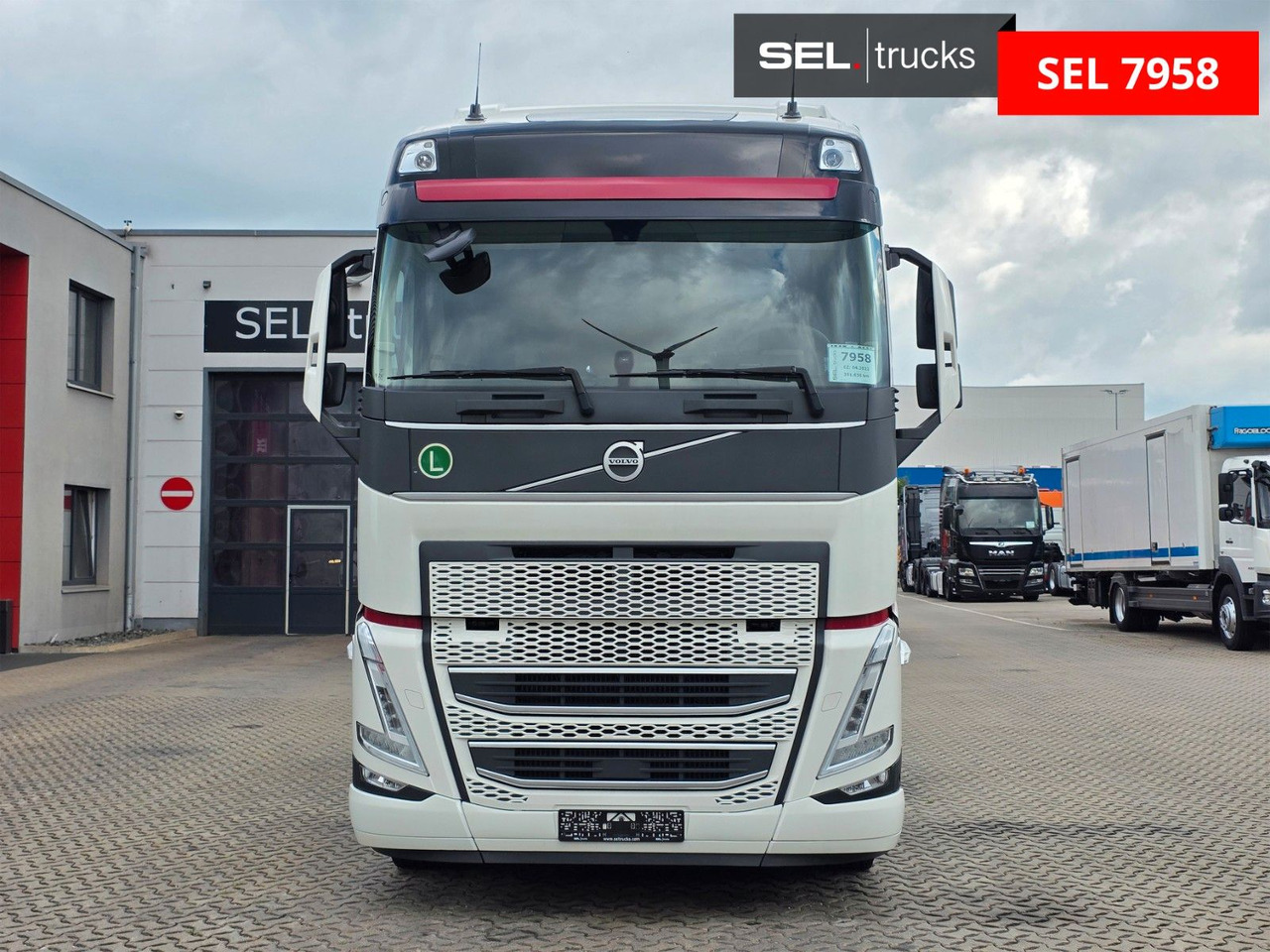 Volvo FH 460 / 2 Tanks / Standklimaanlage / 6E - Sadulveok: pilt 2 Volvo FH 460 / 2 Tanks / Standklimaanlage / 6E - Sadulveok: pilt 2