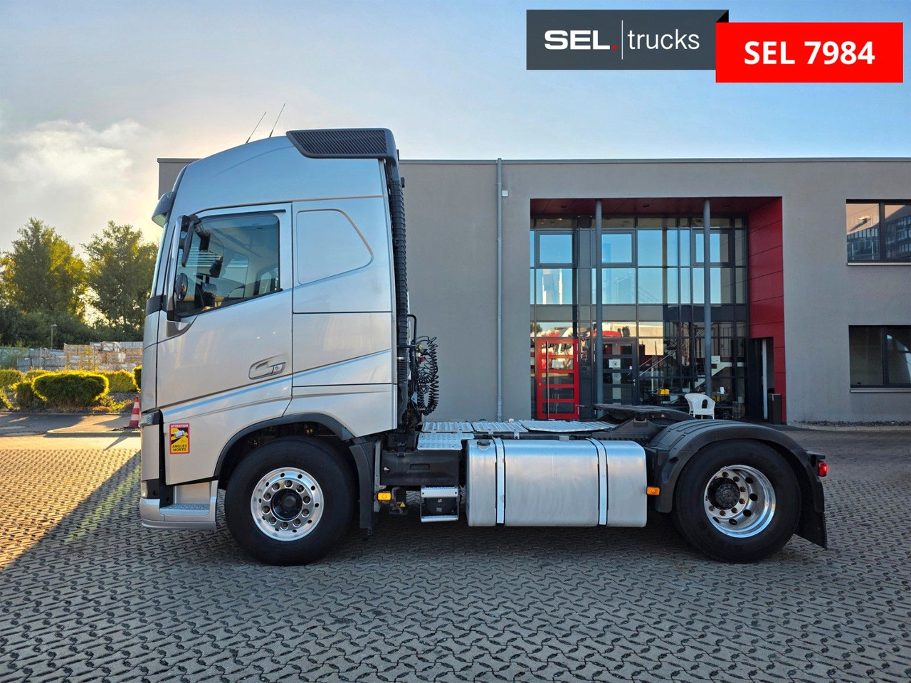 Sadulveok Volvo FH 460 / Nebenabtrieb / Standklimaanlage: pilt 8