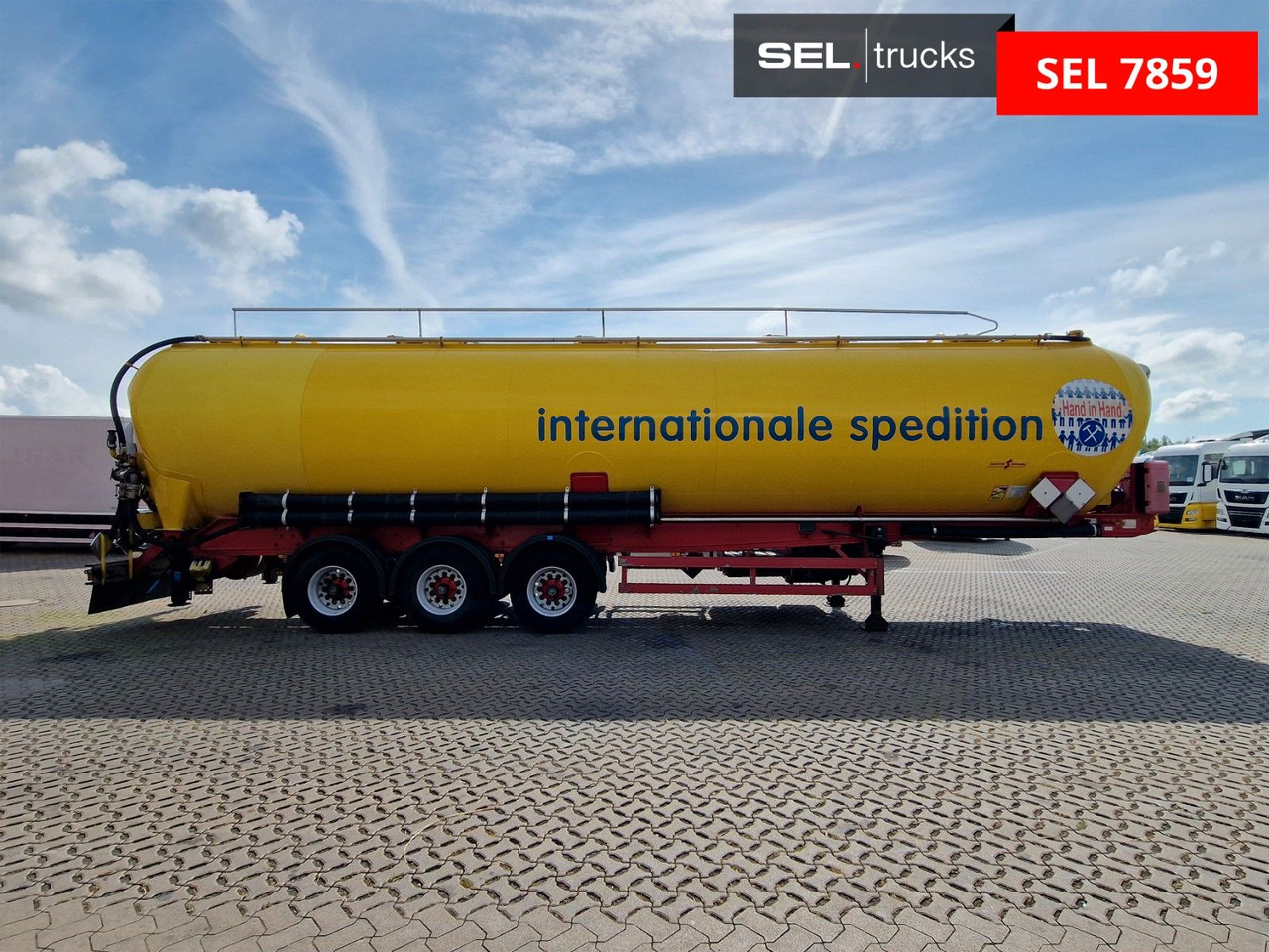 Spitzer SK 2766 CAL GGVS / Kippsilo / 66m3 / ADR AT - Silo poolhaagis: pilt 4 Spitzer SK 2766 CAL GGVS / Kippsilo / 66m3 / ADR AT - Silo poolhaagis: pilt 4