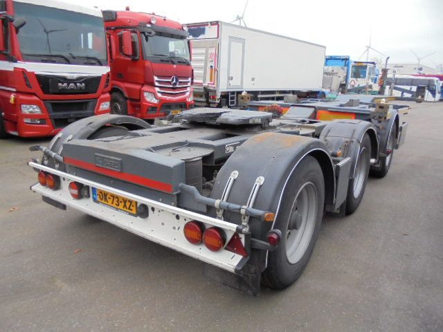 D-Tec CTD-41-03D LZV DOLLY - Konteinerveduk/ Tõstukiga poolhaagis: pilt 4 D-Tec CTD-41-03D LZV DOLLY - Konteinerveduk/ Tõstukiga poolhaagis: pilt 4