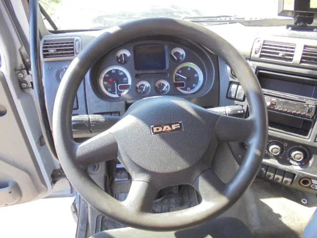 Kabiinišassiiga veoauto DAF CF 75.310 FAN 6x2 NL TRUCK: pilt 10 Kabiinišassiiga veoauto DAF CF 75.310 FAN 6x2 NL TRUCK: pilt 10