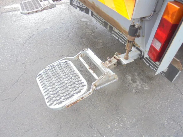 Prügiauto DAF CF 75 310 NL KENTEKEN TUV-APK 01-26: pilt 15