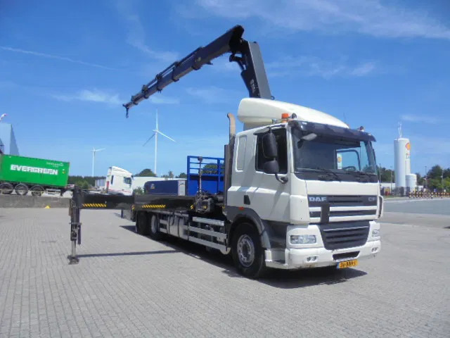 DAF CF 85 360 6X2 HIAB 477/5 NL TRUCK - Madelveok/ Platvormveok, Kraanaga veoauto: pilt 3 DAF CF 85 360 6X2 HIAB 477/5 NL TRUCK - Madelveok/ Platvormveok, Kraanaga veoauto: pilt 3