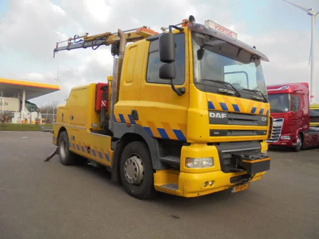 DAF CF 85 360 NL TRUCK - Puksiirauto: pilt 3 DAF CF 85 360 NL TRUCK - Puksiirauto: pilt 3
