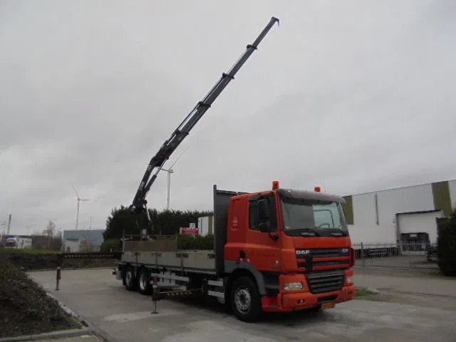 DAF CF 85 6X2 GESTUURDE AS - Kraanaga veoauto: pilt 3 DAF CF 85 6X2 GESTUURDE AS - Kraanaga veoauto: pilt 3