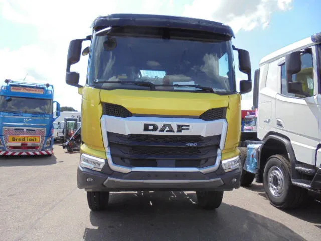 DAF XD 450 F 8X4 NIEUW MET FABRIEKS GARANTIE - Kabiinišassiiga veoauto: pilt 2 DAF XD 450 F 8X4 NIEUW MET FABRIEKS GARANTIE - Kabiinišassiiga veoauto: pilt 2