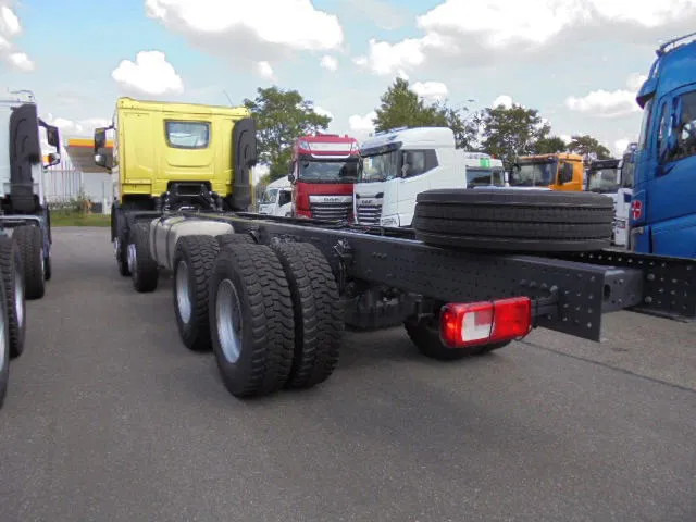DAF XD 450 F 8X4 NIEUW MET FABRIEKS GARANTIE - Kabiinišassiiga veoauto: pilt 4 DAF XD 450 F 8X4 NIEUW MET FABRIEKS GARANTIE - Kabiinišassiiga veoauto: pilt 4