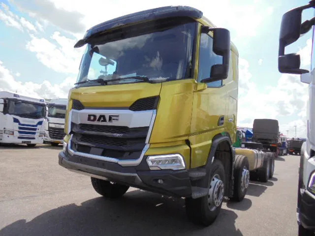 DAF XD 450 F 8X4 NIEUW MET FABRIEKS GARANTIE - Kabiinišassiiga veoauto: pilt 1 DAF XD 450 F 8X4 NIEUW MET FABRIEKS GARANTIE - Kabiinišassiiga veoauto: pilt 1