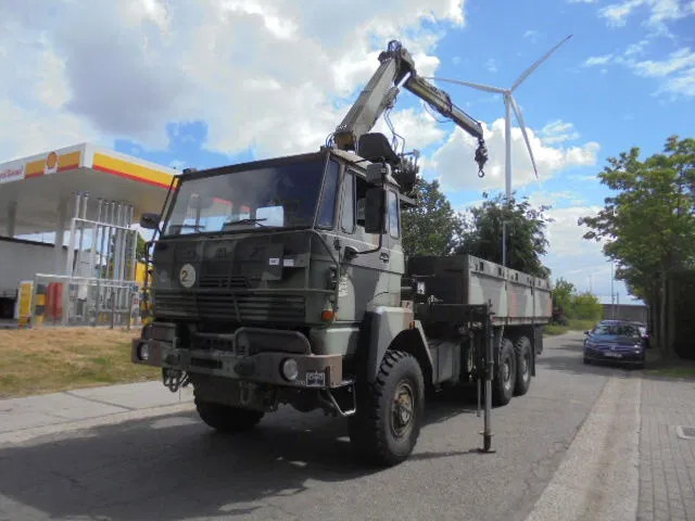 DAF YHZ 2300 6X6 + HIAB CRANE - Madelveok/ Platvormveok, Kraanaga veoauto: pilt 1 DAF YHZ 2300 6X6 + HIAB CRANE - Madelveok/ Platvormveok, Kraanaga veoauto: pilt 1
