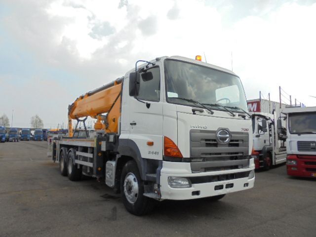 Hino 700 6X4 liising Hino 700 6X4: pilt 6 Hino 700 6X4 liising Hino 700 6X4: pilt 6