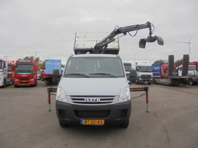 Iveco Daily 50 C18 NL TRUCK - Kallurauto, Kraanaga veoauto: pilt 3 Iveco Daily 50 C18 NL TRUCK - Kallurauto, Kraanaga veoauto: pilt 3
