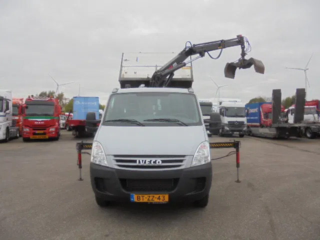 Iveco Daily 50 C18 NL TRUCK - Kallurauto, Kraanaga veoauto: pilt 3 Iveco Daily 50 C18 NL TRUCK - Kallurauto, Kraanaga veoauto: pilt 3